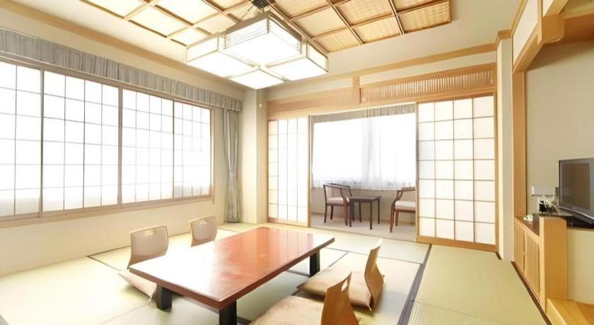 Kamisuwa Station Hotel Eksteriør billede